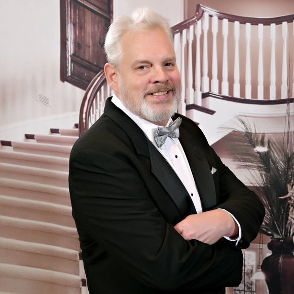 Meet your Posher, Stephen - Picture 1 of 1
